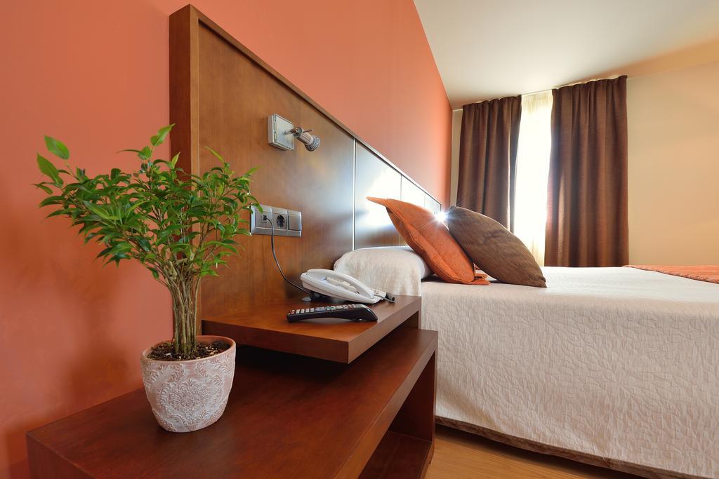 Hotel Spa Norat Torre Do Deza 4* Superior ลาลิน ภายนอก รูปภาพ